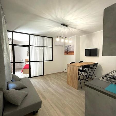 Incantevole Casa Vacanze Con Parcheggio Piza Zewnętrze zdjęcie